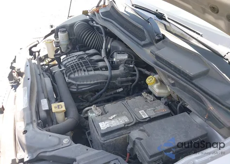 2013 Dodge Grand Caravan Sxt from USA, damaged, VIN 2C4RDGCG8DR693814